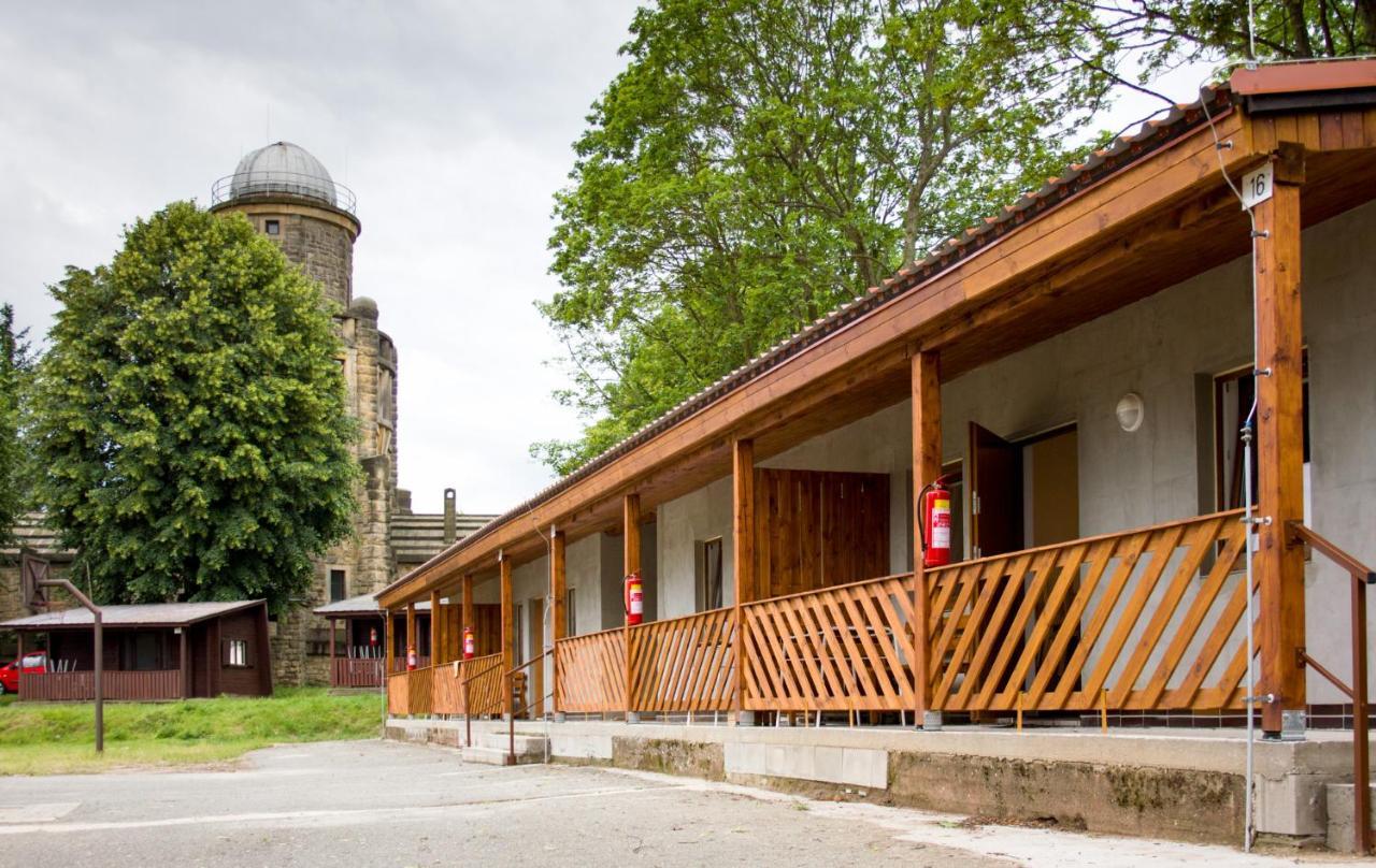 Hotel Autokemp U Věže Hořice Exteriér fotografie